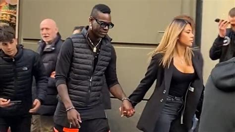 balotelli e chanel|Balotelli e Chanel insieme: è davvero la figlia di Totti  .